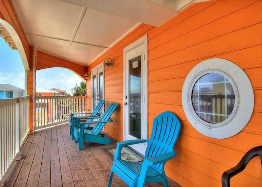 7 Bedroom Home Steps To The Beach With 4 Patios And Pool! Sleeps 20 Port Aransas Buitenkant foto