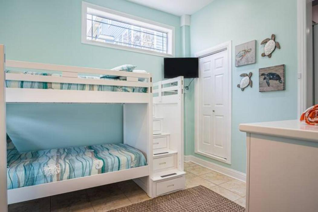 7 Bedroom Home Steps To The Beach With 4 Patios And Pool! Sleeps 20 Port Aransas Buitenkant foto