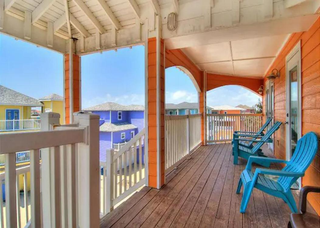 7 Bedroom Home Steps To The Beach With 4 Patios And Pool! Sleeps 20 Port Aransas Buitenkant foto